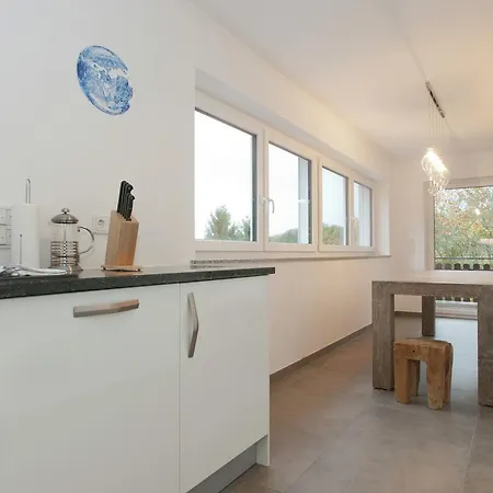 Apartment Comfortable In Near Town Center