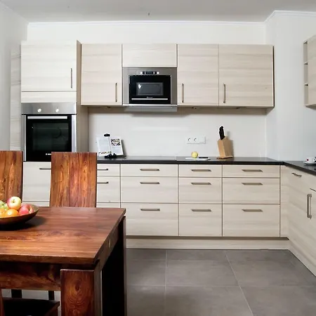 Apartment Comfortable In Near Town Center