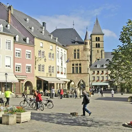 Comfortable In Near Town Center * Ernzen